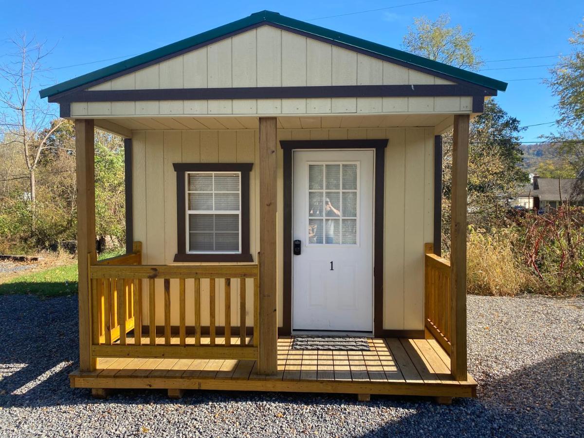 Canal Cabins Paw Paw 外观 照片
